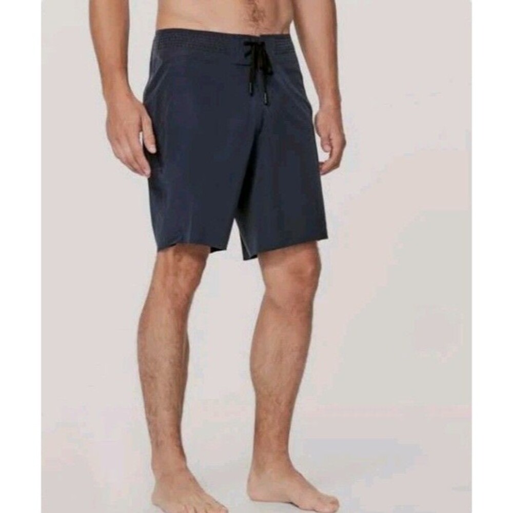 Lululemon Current State Short *9" Black Board 32 Drawstring @H9